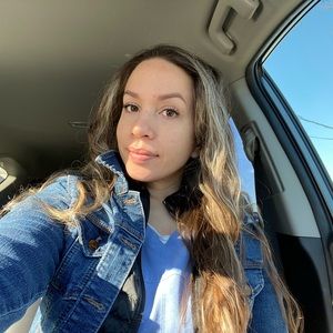 Meet your Posher, Sandra